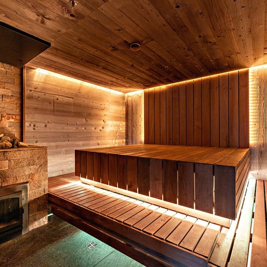 Sonnboard-grau_Thermal-Group_Edem-Resort_1_small